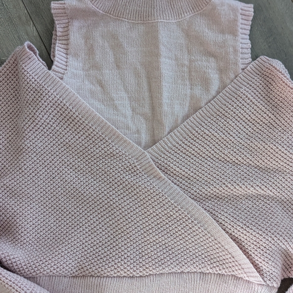 Nora Cora Elegant Blush Cowl Neck Sweater With Off The Shoulder Sleeves - Picture 2 of 4